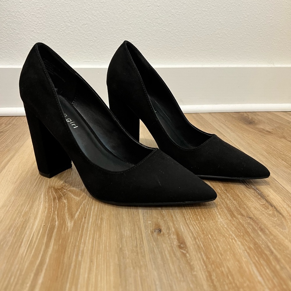 Madden Girl Black Heels size 9